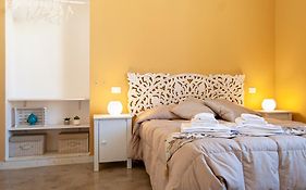 La Pigna Bianca Suites
