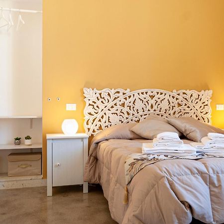 La Pigna Bianca Suites Lecce Esterno foto