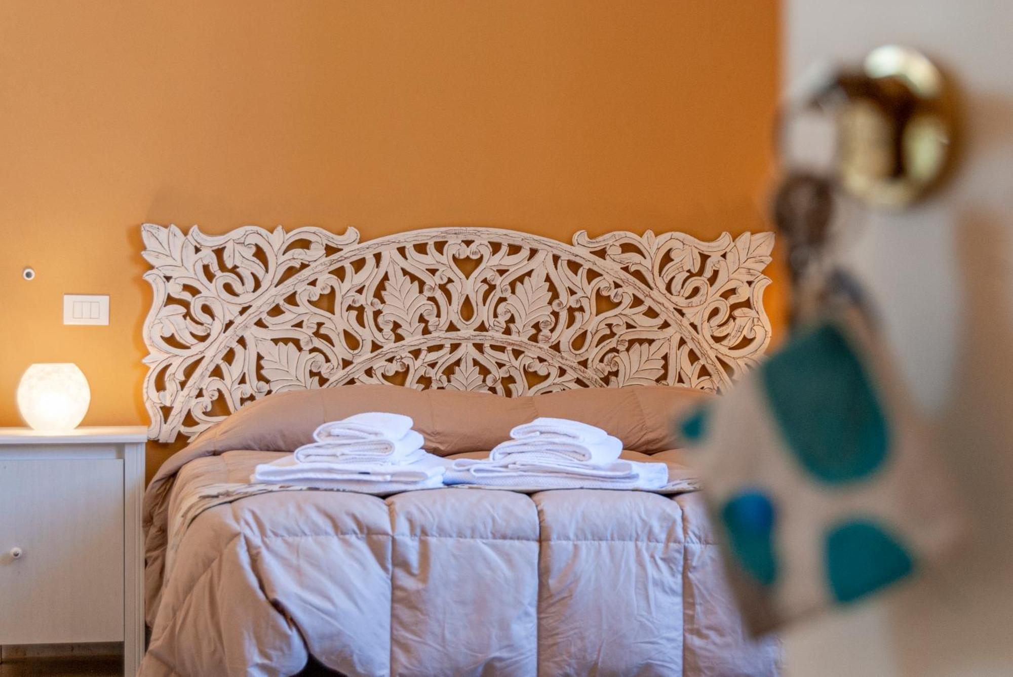 La Pigna Bianca Suites Lecce Esterno foto