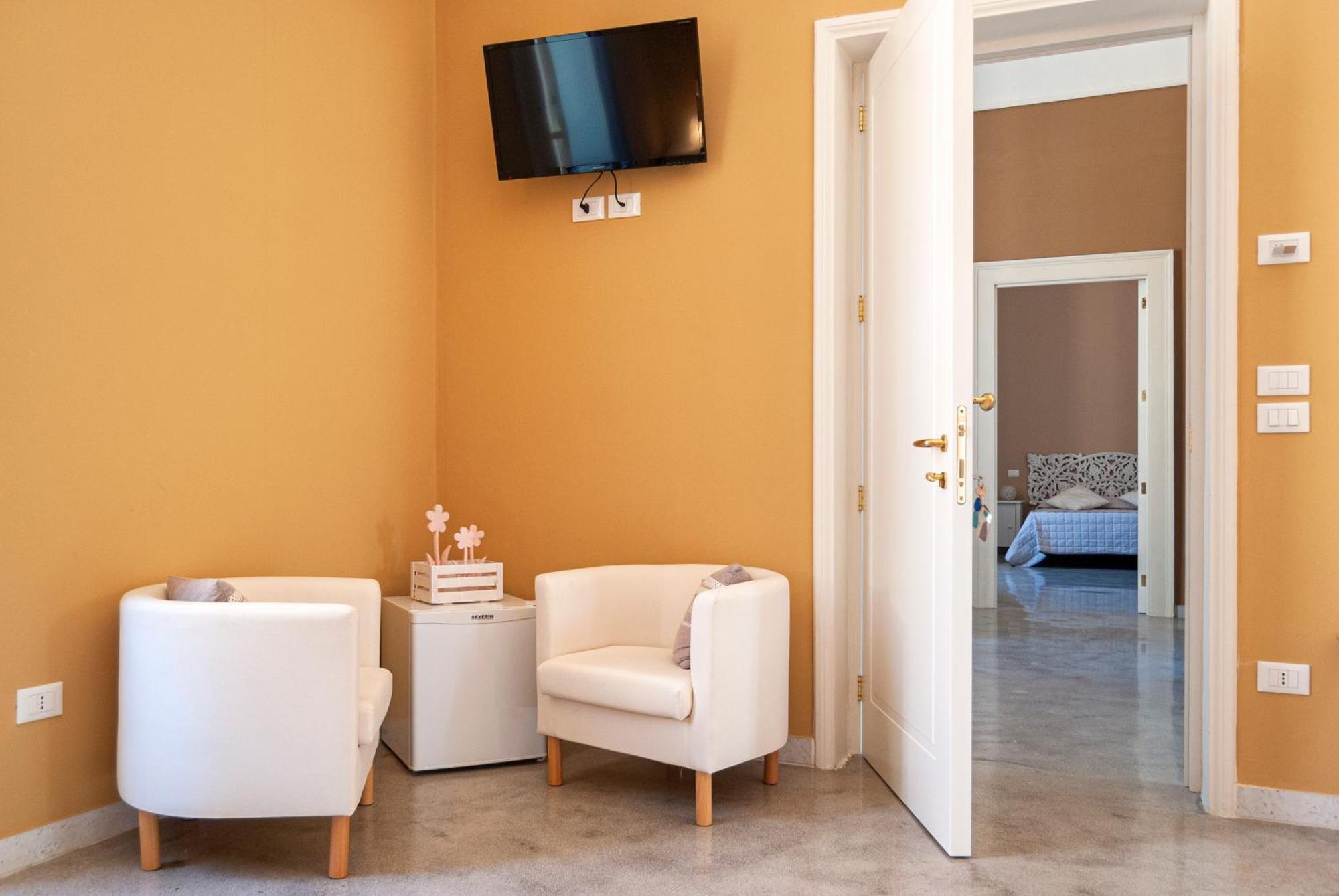 La Pigna Bianca Suites Lecce Esterno foto